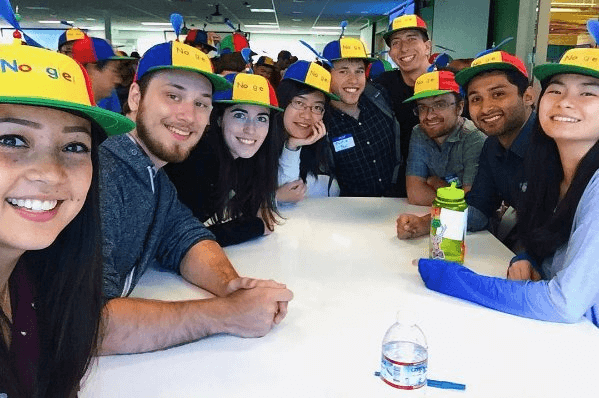 Photo on Twitter with google employees